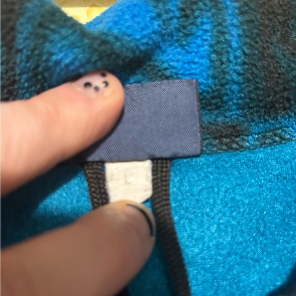 Vintage Blue and Green Zip Up Sweater with Full-Zip Design - Picture 11 of 14